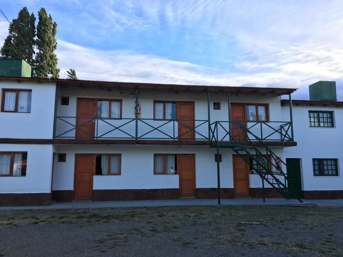 Los Dos Pinos El Calafate Bagian luar foto
